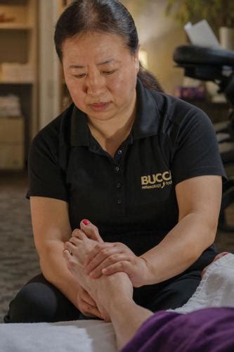 Bucca reflexology and foot spa. Things To Know About Bucca reflexology and foot spa. 