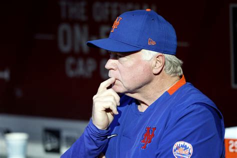 Buck Showalter gets ejected for the 1st time as Mets manager during team’s 7-6 loss to Reds