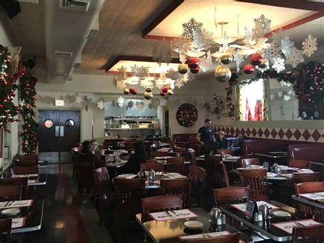 Bucktown restaurants. Small Cheval- Wicker Park. 139 reviews Open Now. Quick Bites, American $$ - $$$. If all you want is a classic, well-made burger and fries, then Small Cheval i... Chicago is a burger town and there are... 2. Irazu. 164 reviews Open Now. Latin, International $. 