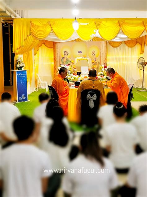 Buddhist funeral etiquette. .  ...