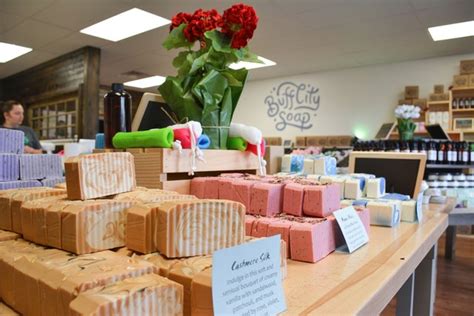 Buff city soap collierville. Do you have a case of the Mondays? Our soap makers can help brighten your day☀️ Come see us till 6! 