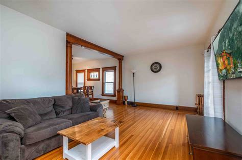 Buffalo new york apartments. See Apartment 3 for rent at 733 W Delavan Ave in Buffalo, NY from $1600 plus find other available Buffalo apartments. Apartments.com has 3D tours, HD videos, reviews and more researched data than all other rental sites. 