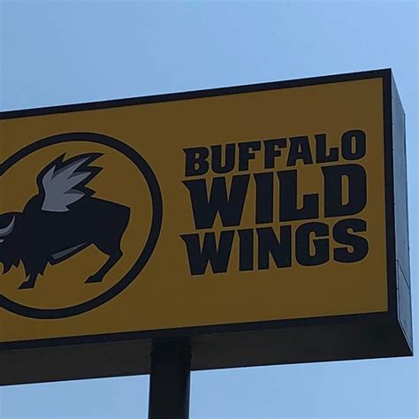 Buffalo wild wings fargo. Enjoy all Buffalo Wild Wings to you has to offer when you order delivery or pick it up yourself or stop by a location near you. Buffalo Wild Wings to you is the ultimate place to get together with your friends, watch sports, drink beer, and eat wings. 