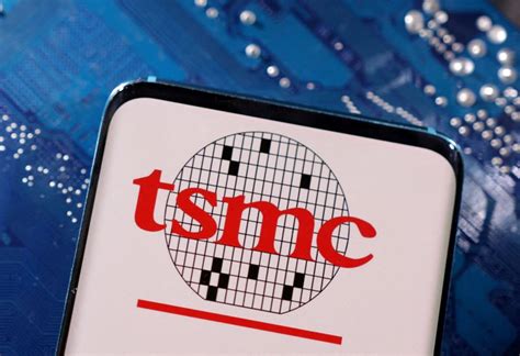 Buffett says geopolitics a factor in Berkshire sale of TSMC stake