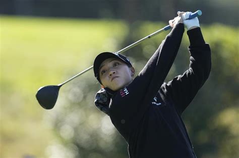 Buhai, Lee tied for third-round lead at the LPGA tournament in South Korea