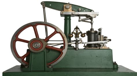 Buharlı makine ne zaman icat edildi