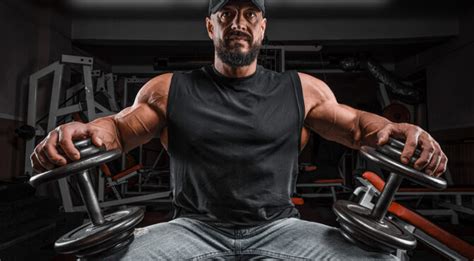 Build Muscle and Strength at the Same Time