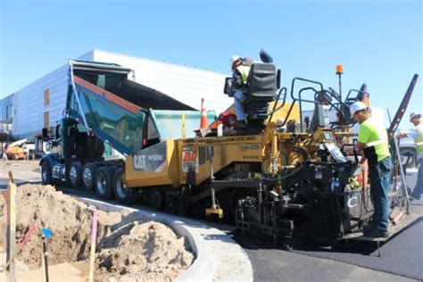 Build Up and Break Down Roadways in Please Fix the Road