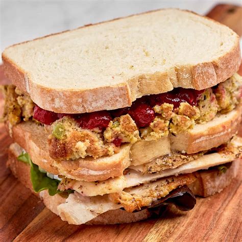 Build a Better: Thanksgiving leftovers? Hello, sandwich!