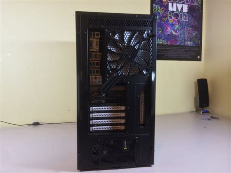 Build a perfect hackintosh.  Dec 8, 2014 · Want a screaming-fast computer that ...