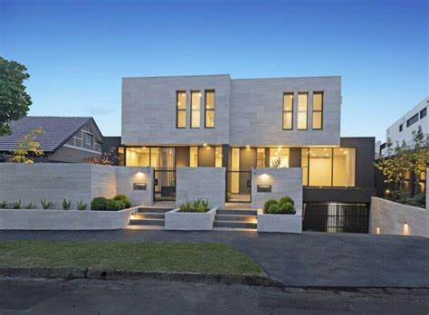 Builders Kew - Custom Luxury Home Builders Kew MC Building