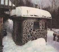 Building a Cordwood Masonry Sauna – Mother Earth News (2024)