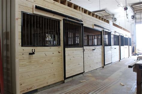 Building a Horse Stable Learn from the Experts Design A Horse Stable!