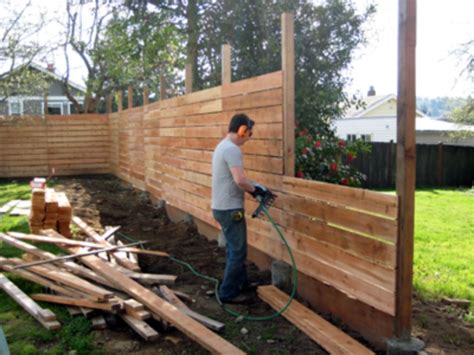 Building a fence. Building A Horizontal Fence. 1:40. Building A Tradional Picket Fence: Overview. 4:53. Building A Traditional Picket Fence. 1:42. Building A Shadowbox Fence: Overview. 1-15 of 23. A horizontal fence made with redwood or cedar will provide privacy and give your landsacape some modern pizzazz. 