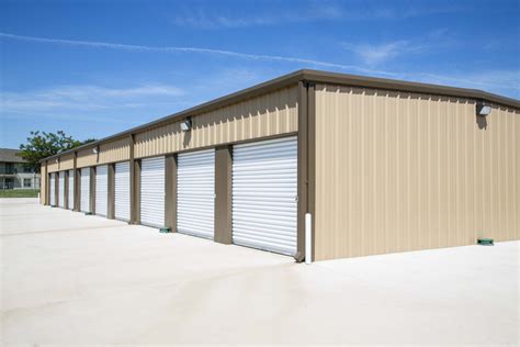 Building self-storage units is an investment. Make it a wise one with Steel Mini Storage Kits from Global Steel Buildings, your all-Canadian experts on metal utility buildings. We understand that your Steel Mini Storage Kits investment must have a short – term ROI – we can design your Mini Self- Storage Building to suit that purpose .... 