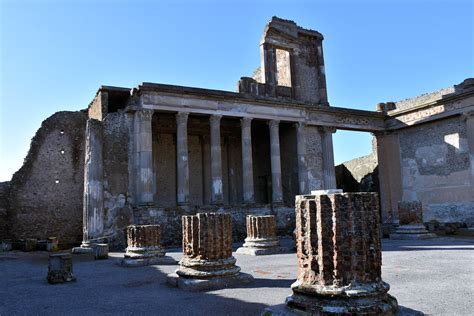 Buildings in Pompeii HubPages
