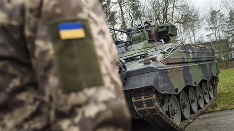 Bulgaria agrees to send heavy military equipment to Ukraine for the first time since the invasion