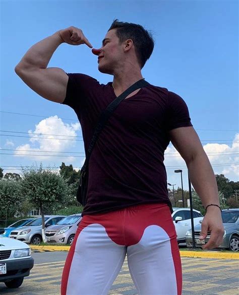 Bulges: Underwear Edition (Part 1) Ainsley Dougherty @ Apr 23, 2015. It is a tough job, but someone has to report the goods of the world. What bulge speaks to you?