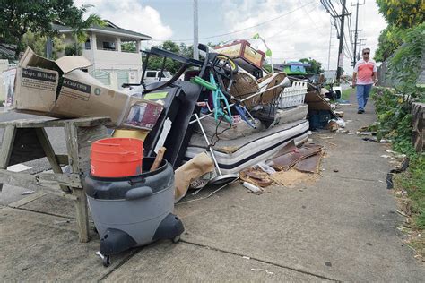 Bulk pickup oahu appointment. Bulk trash pickup days in Detroit depend on the address of the resident. The day assigned to an address does not change and bulk pickup happens on this day every 2 weeks. To ensure... 