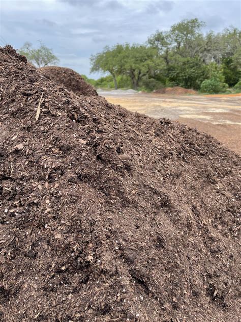 Bulk potting soil. All-purpose potting soil works for most houseplants, fruits, vegetables, flowers and herbs. Orchid mix is designed for orchids and some other plants in the Bromeliad family. This blend contains primarily bark, twigs and gravel, since these types of plants require a lot of root aeration to thrive, as well as a … 