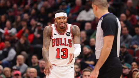 Bulls forward Torrey Craig to miss at least next 2 months because of right foot injury