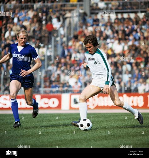 Bundesliga :1977-78 Borussia Moenchengladbach vs Borussia