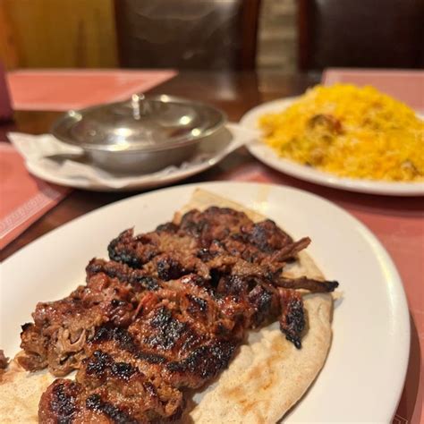 Bundoo Khan Chicago, Chicago, Illinois. 1.3K likes · 6,379 were here. Experience Pakistani Kabab, Paratha, Chicken Tikka, Seekh Kabab, Bihari Kabab,... . 