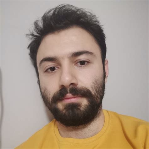 Burak Emre Matematik öğretmeni Kadirli konumunda 50 TL/saat.