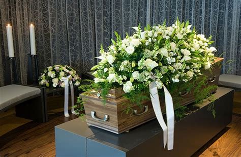 Burdock funeral home kitz md. .  ...