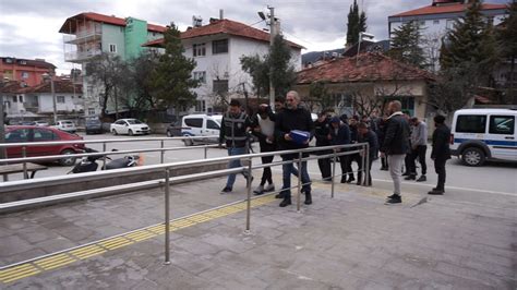 Burdur’da eski eş cinayetinde, katil zanlısı ve yardım eden 6 şahıs tutuklandıs