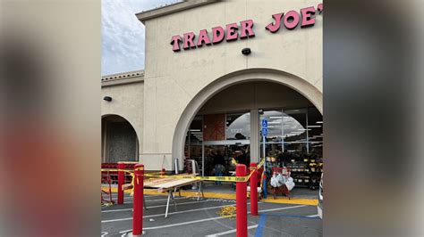 Burglars crash vehicle into Oakland Trader Joe's store: police