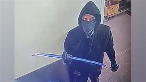 Burglars steal $10K from Mexican restaurant in Oakland