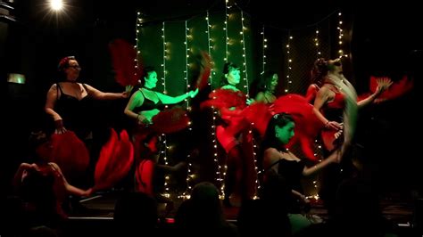 Burlesque classes near me. The Soho School of Burlesque & Cabaret (originally East London Burlesque Studio) was founded in March 2022 by award-winning cabaret performer, producer and director Evelyn Carnate (Miss Burlesque UK 2019, Co-founder of Queer Asian cabaret company The Bitten Peach). In January 2023, the studio moved to its … 