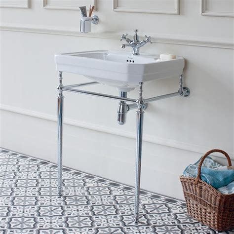 Burlington Victorian 560mm Basin with Basin Washstand