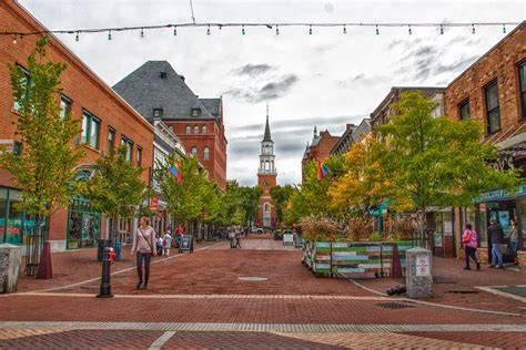 Burlington vt shopping.  Church Street Marketplace.  Church St .  Strol...