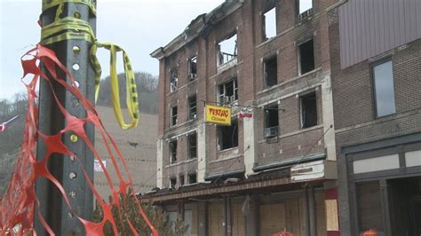 Burned-out downtown Keene building is torn down