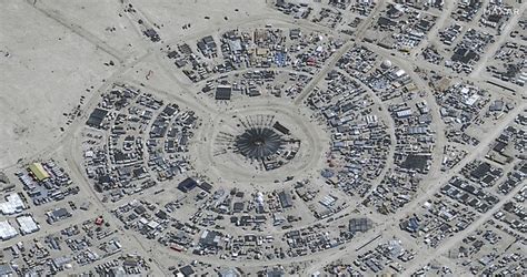 Burning Man flooding strands tens of thousands