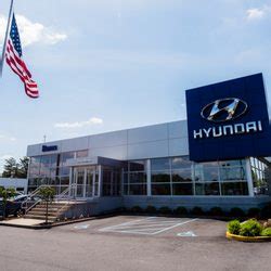 Burns hyundai. The largest SUV in the Hyundai stable, this three-row midsize SUV can seat eight passengers very comfortably. According to the Clementon Hyundai dealership, the 2022 Hyundai Palisade is offered in four trim levels: SE, SEL, Limited and Calligraphy. The Palisade employs a 3.8-liter V6 engine that puts out 291 horsepower and 262 lb-ft of torque. 