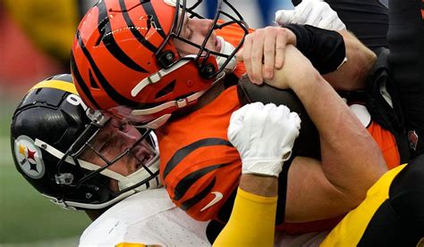 Burrow-less Bengals have to rally around backup Browning to keep the season from going in the tank