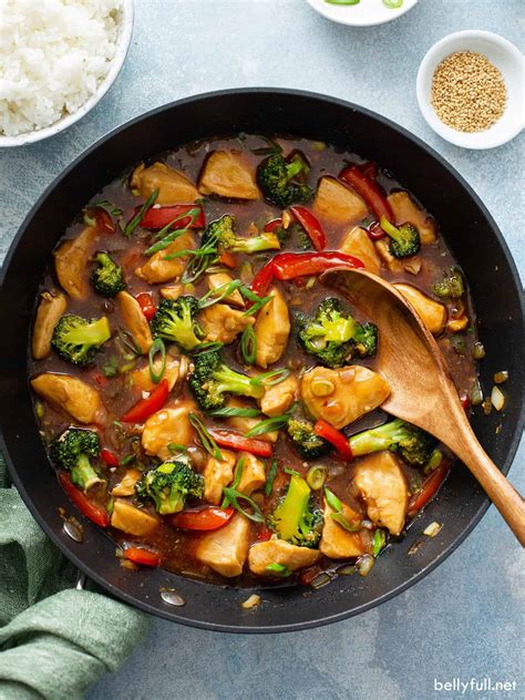 Burst of flavours in every bite: How to prepare chicken stir fry