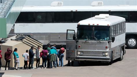 Bus companies could be fined for dropping migrants off in Rosemont