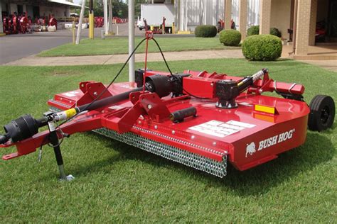 Bush Hog finishing mowers are ideal for contractors, government entities, lawncare professionals, contractors, property owners and homeowners with large lawns. Everything about these machines is designed for performance. Floating A-frames, hitch arms and clevis hitch follow ground contours and provide extra protection from obstacles.