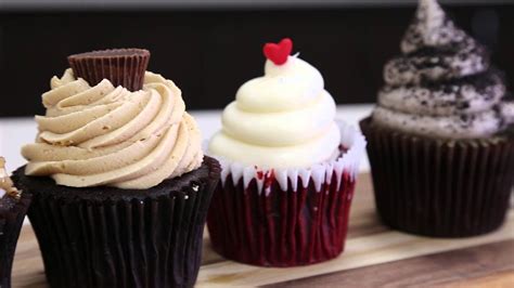 Business Spotlight: CupCakes & Beyond – Business Connected