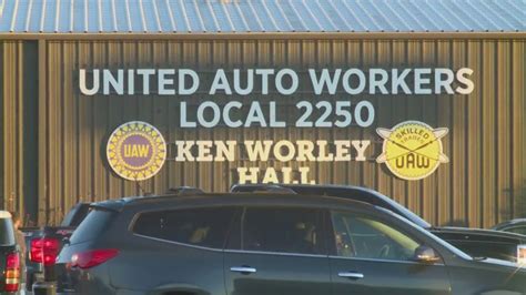 Business back to usual in Wentzville as GM seals deal with autoworkers