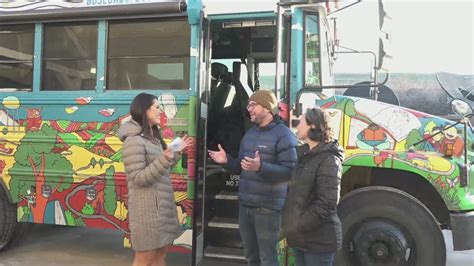 Busload of Books tours lands in St. Louis