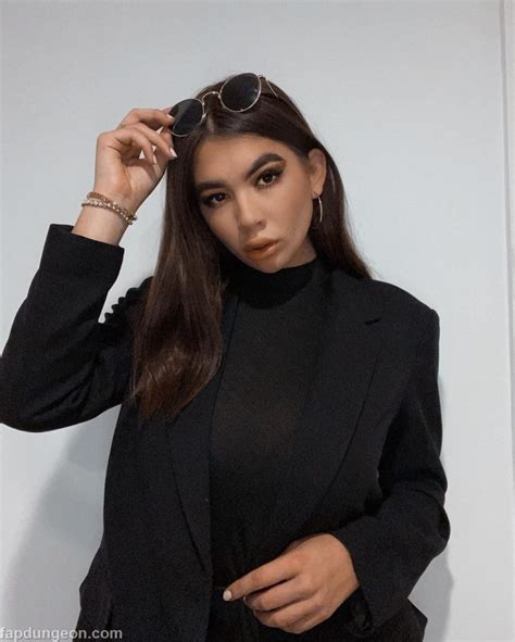 Busty Annaartsv Leaks PORN 151 Videos