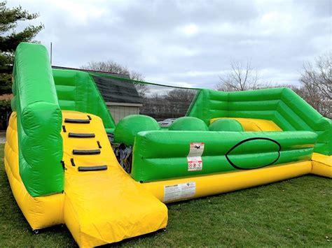 Busy bee jumpers. Double Splash. Actual Size: 24ft L x 19ft W x 16ft H. Setup Area: 26ft L x 21ft W x 18ft H. Outlets: 1. Best Rates. 1 Day Rental. $450.00. 