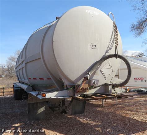 Butler Dry Bulk & Pneumatic Tank Trailers For Sale