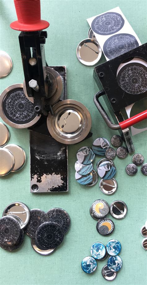Button Making The Regional Assembly Of Text