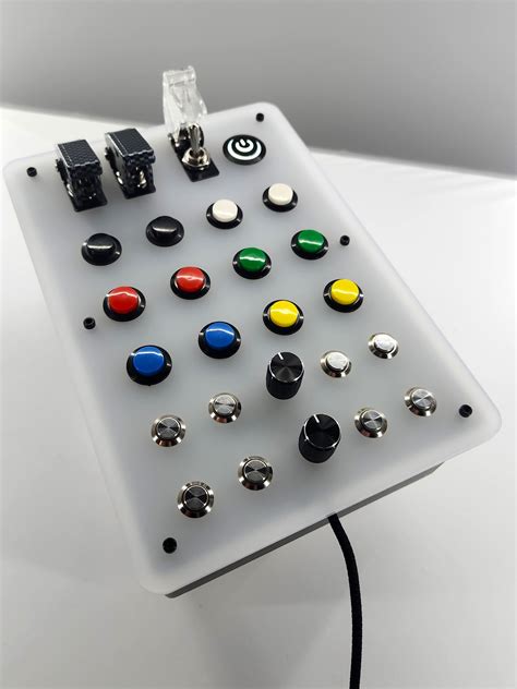 Button box parts.  The button box will have 32(!) available button states.  Si...